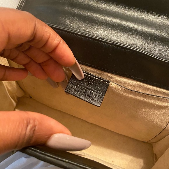 Gucci purse - Picture 3 of 3